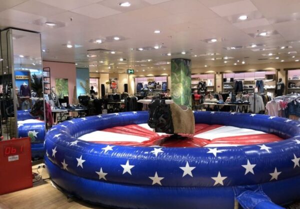 fa1423c745b7ebfe614a0da082fce99a___gallery_821_573 BULLRIDING AMERICAN